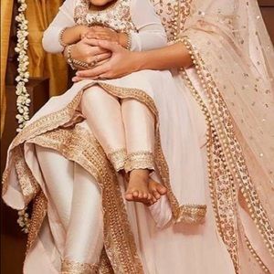 Meet your Posher, Sandy